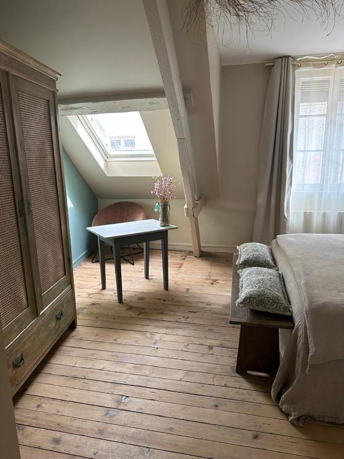 La Maison Du Tripot Honfleur Esterno foto